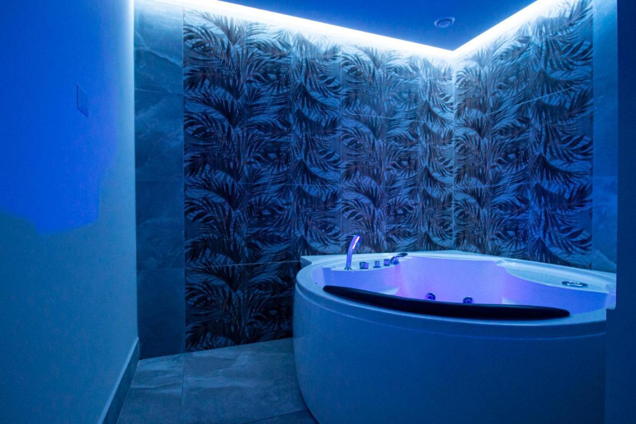 Royal Playa Suite And Apartament -Private Parking- Self Chek Out CTA Exterior foto