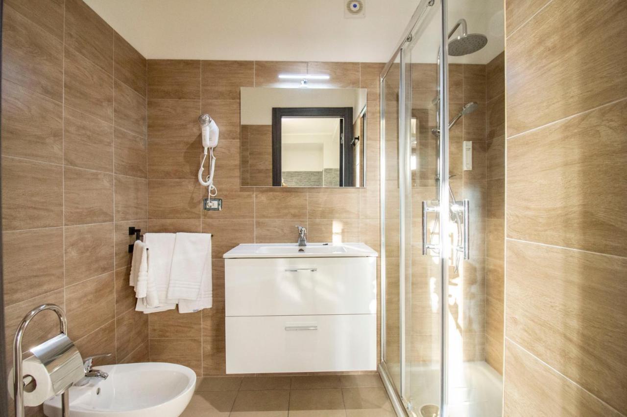 Royal Playa Suite And Apartament -Private Parking- Self Chek Out CTA Exterior foto