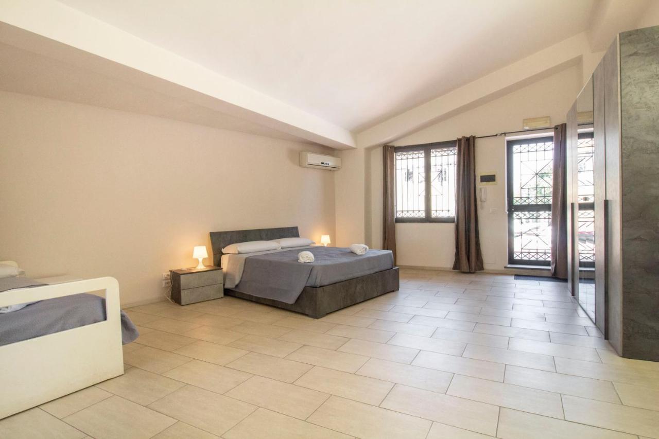 Royal Playa Suite And Apartament -Private Parking- Self Chek Out CTA Exterior foto